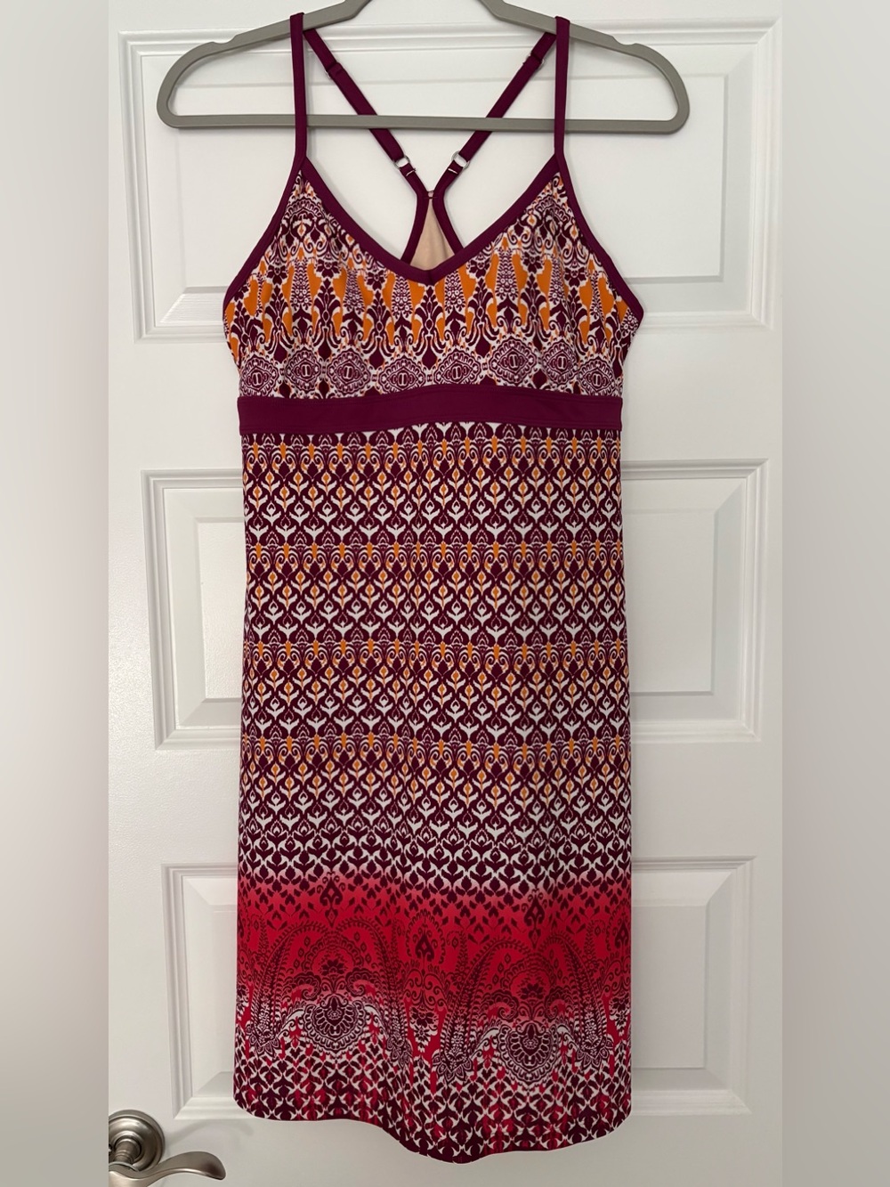 Athleta Shorebreak Dress ~ Med ~ Grenadine Bombay Print
